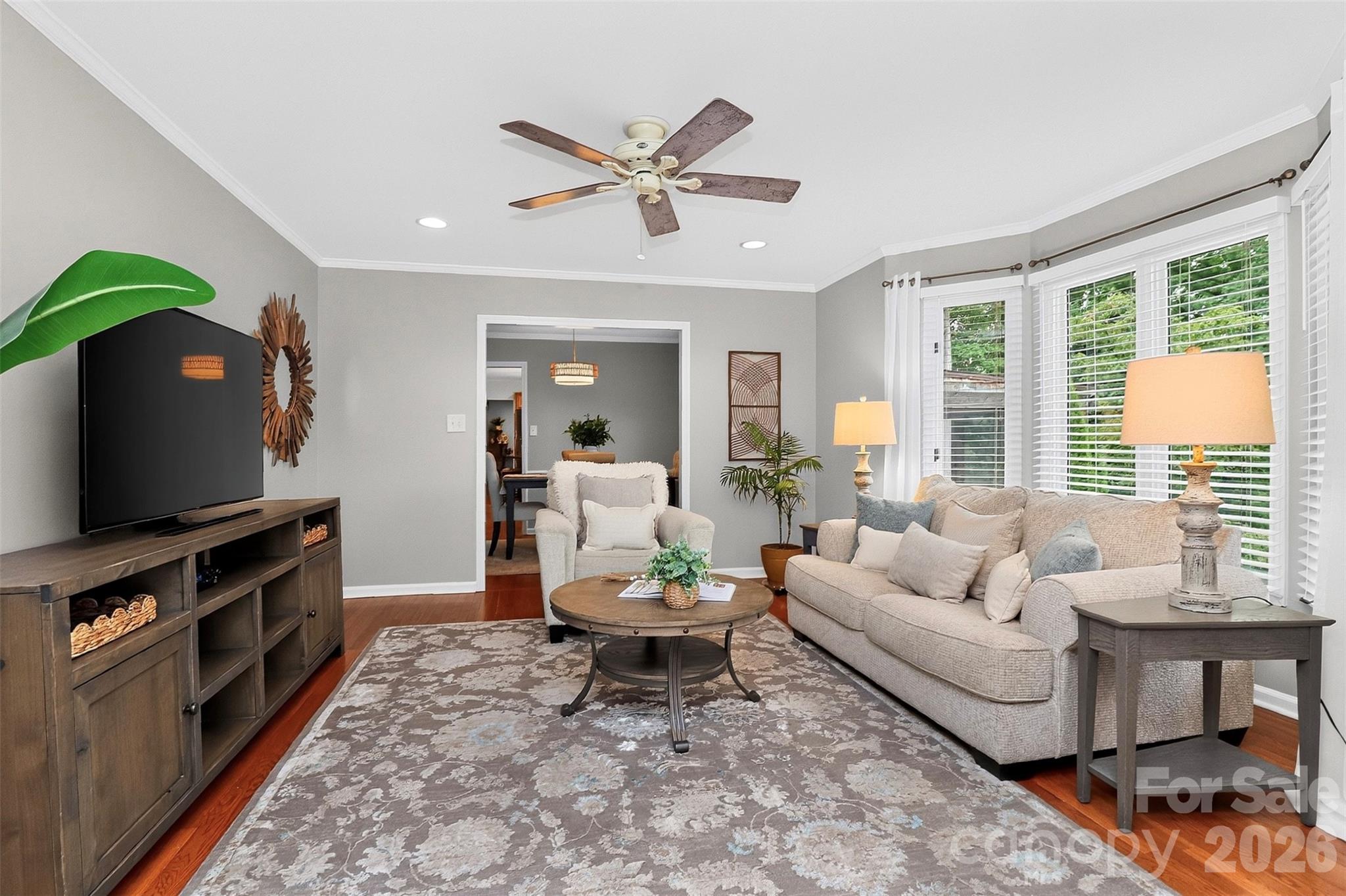6014 Lake Providence Lane — Charlotte