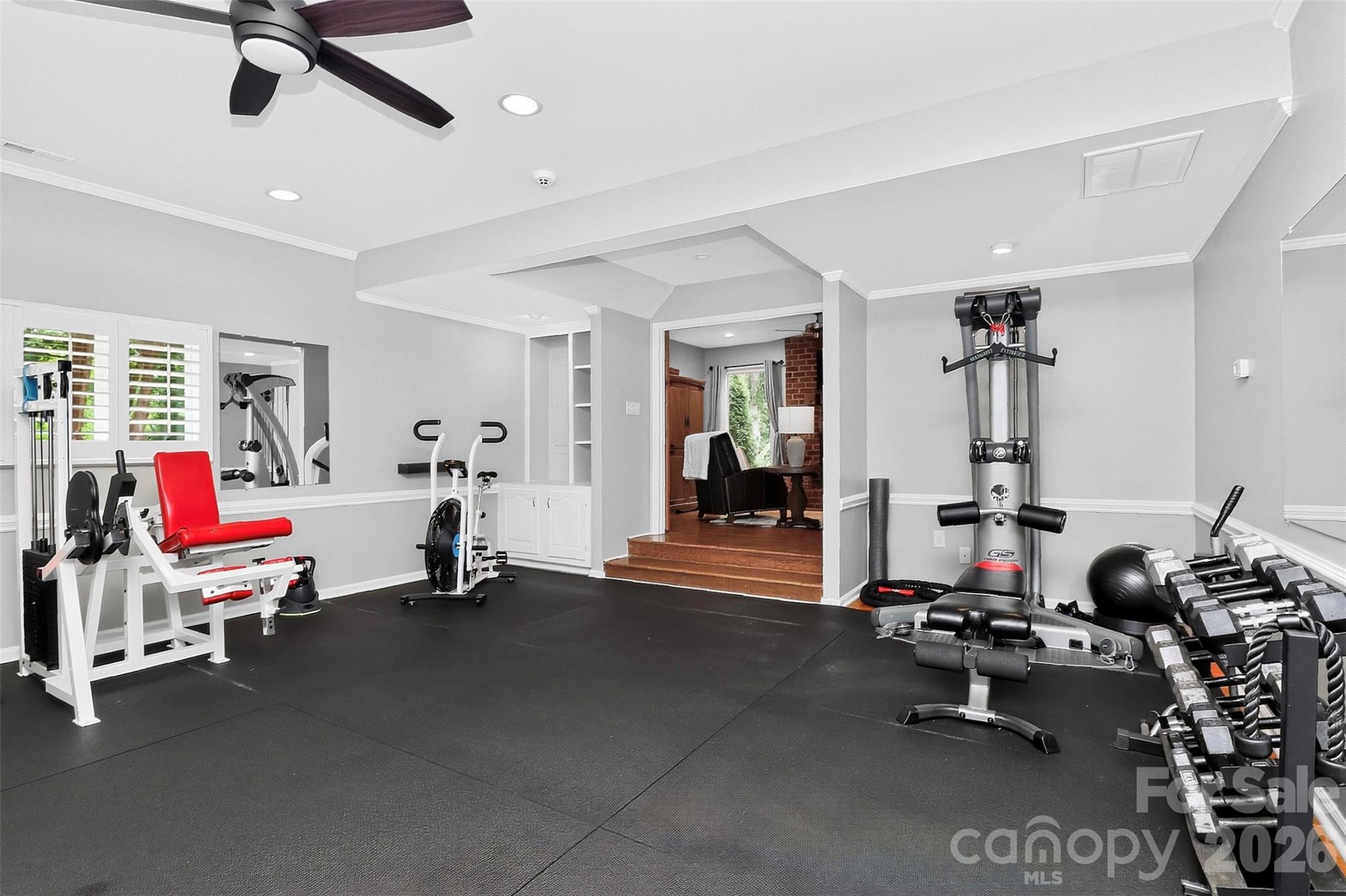 6014 Lake Providence Lane — Charlotte