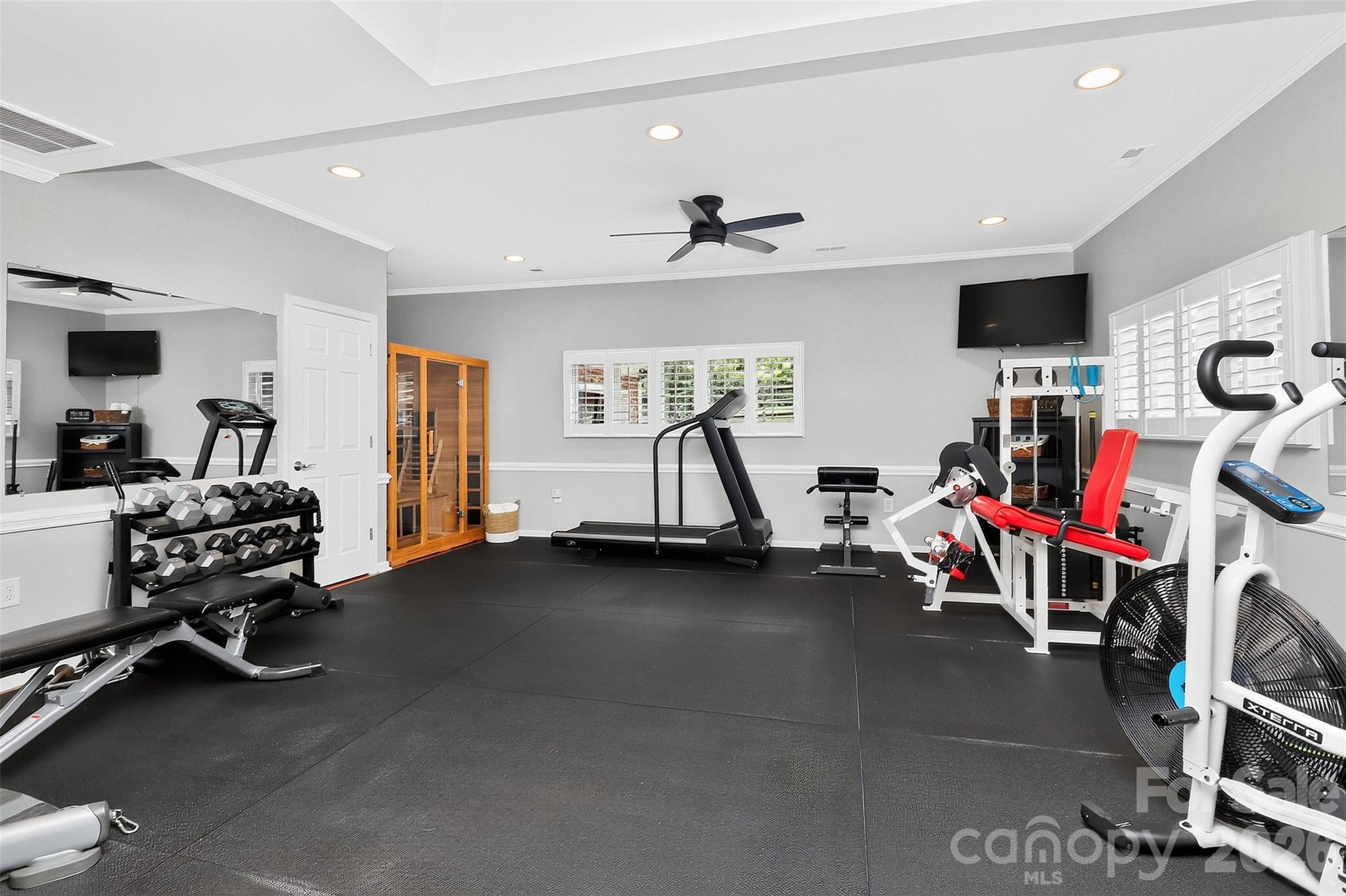 6014 Lake Providence Lane — Charlotte