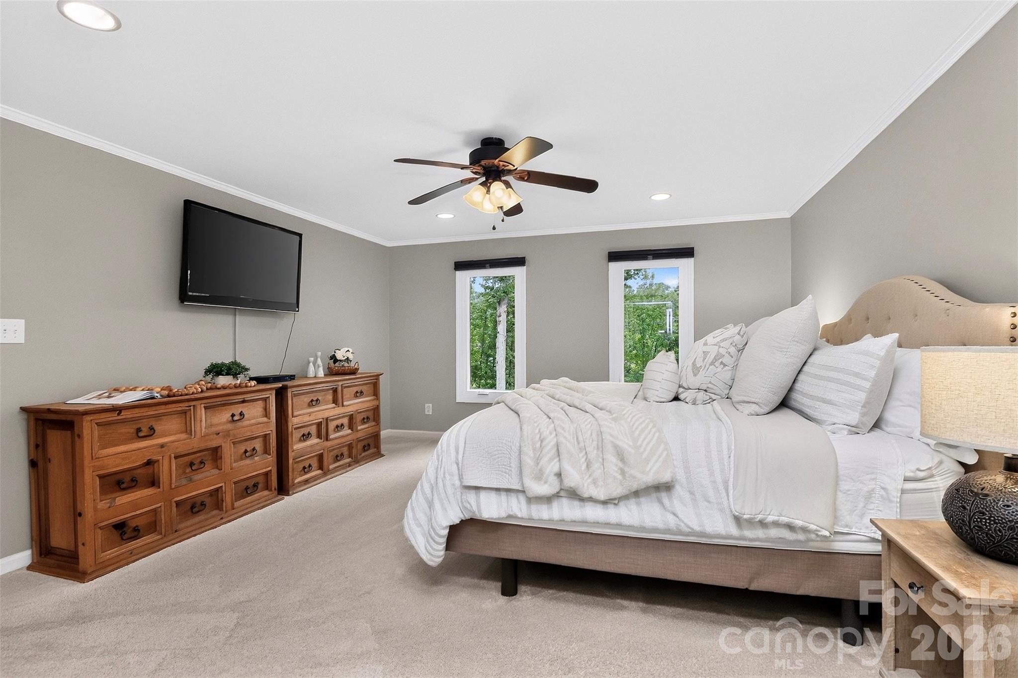 6014 Lake Providence Lane — Charlotte
