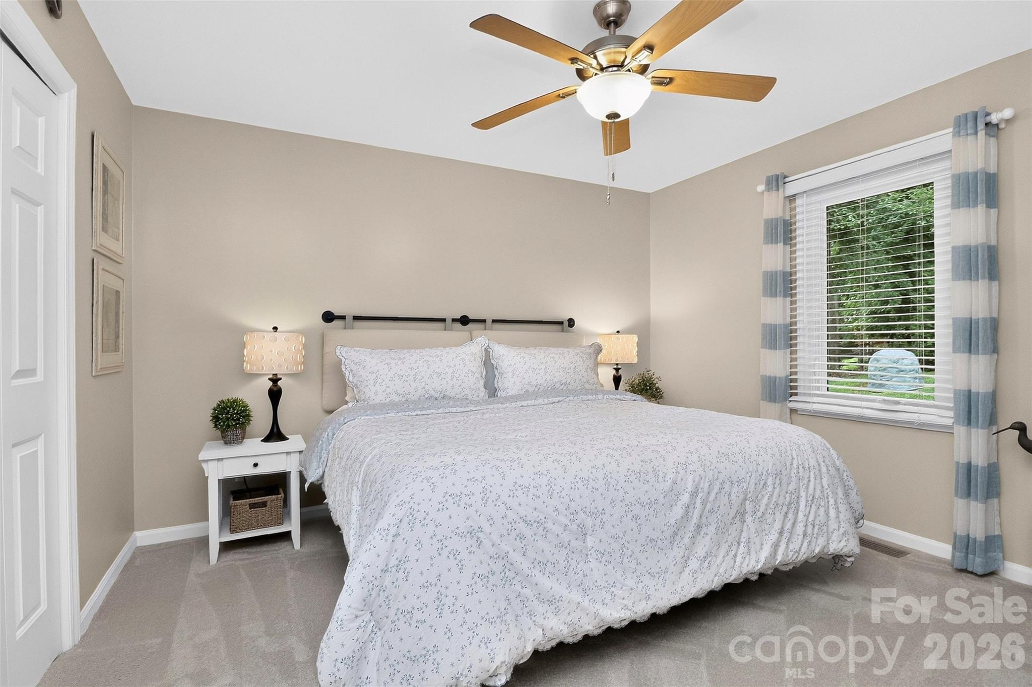 6014 Lake Providence Lane — Charlotte