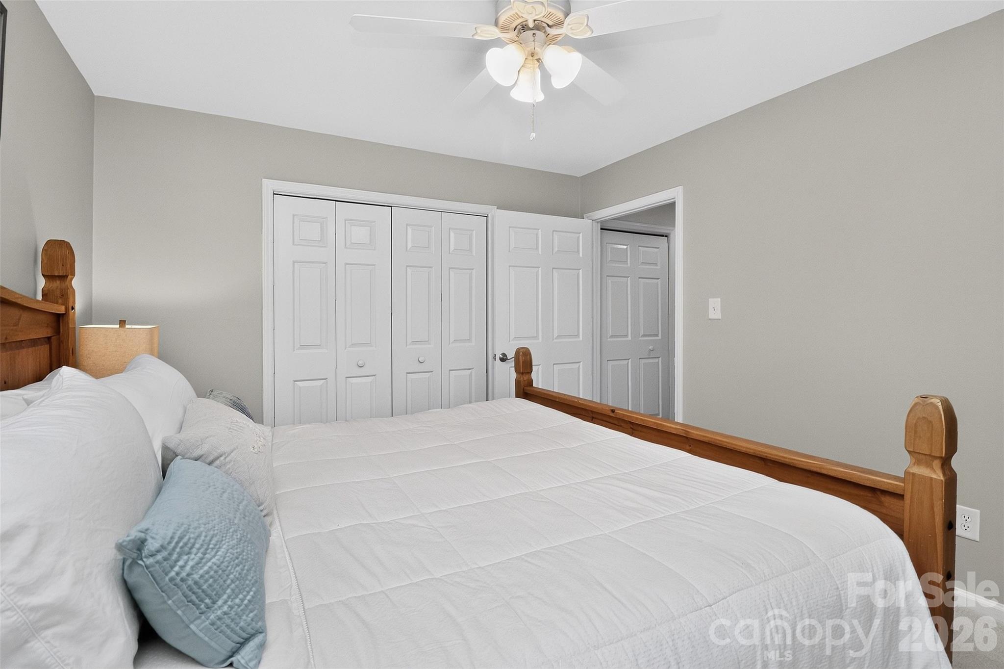 6014 Lake Providence Lane — Charlotte