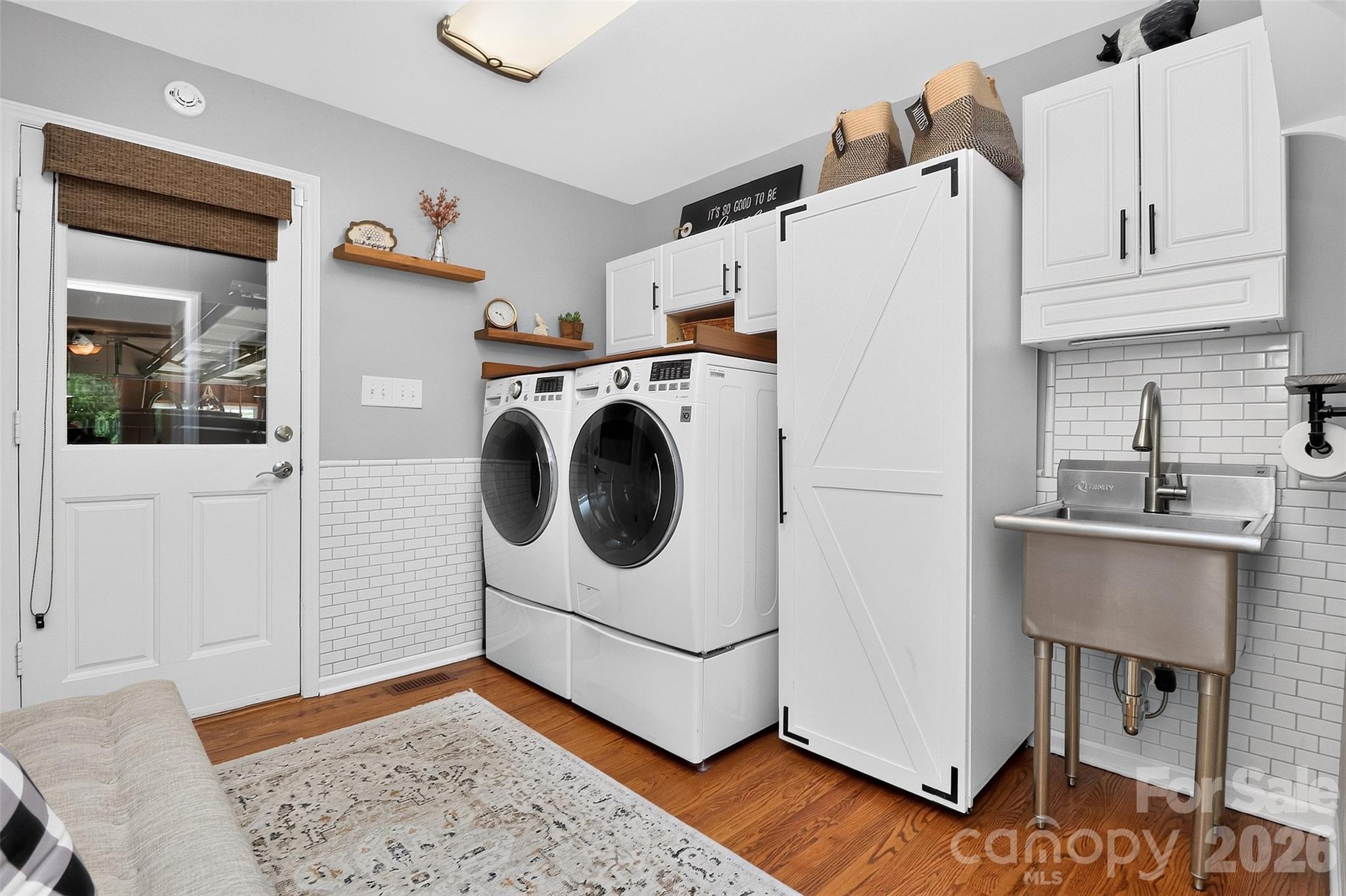 6014 Lake Providence Lane — Charlotte