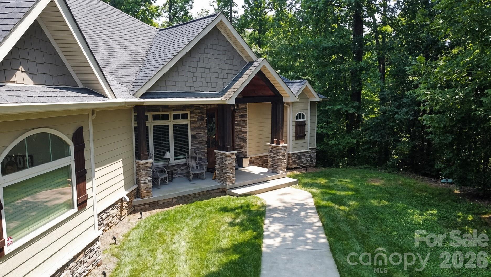 654 N Chipley Ford Road — Statesville