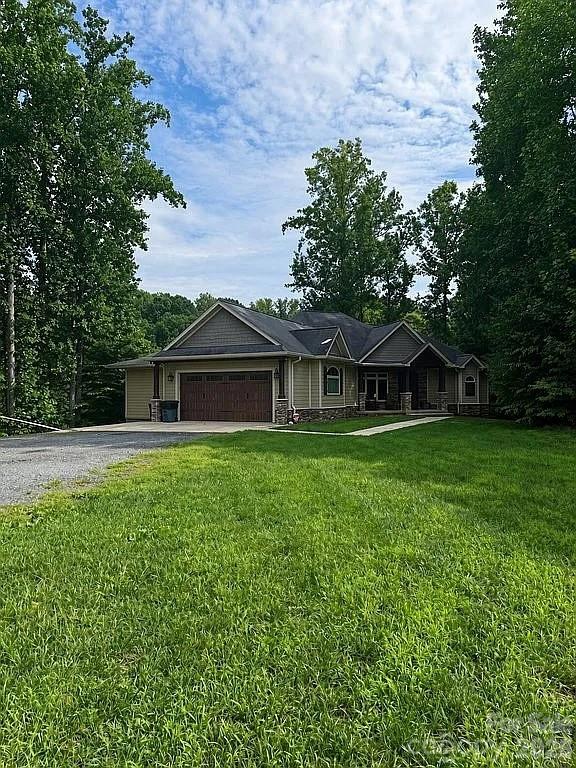 654 N Chipley Ford Road — Statesville