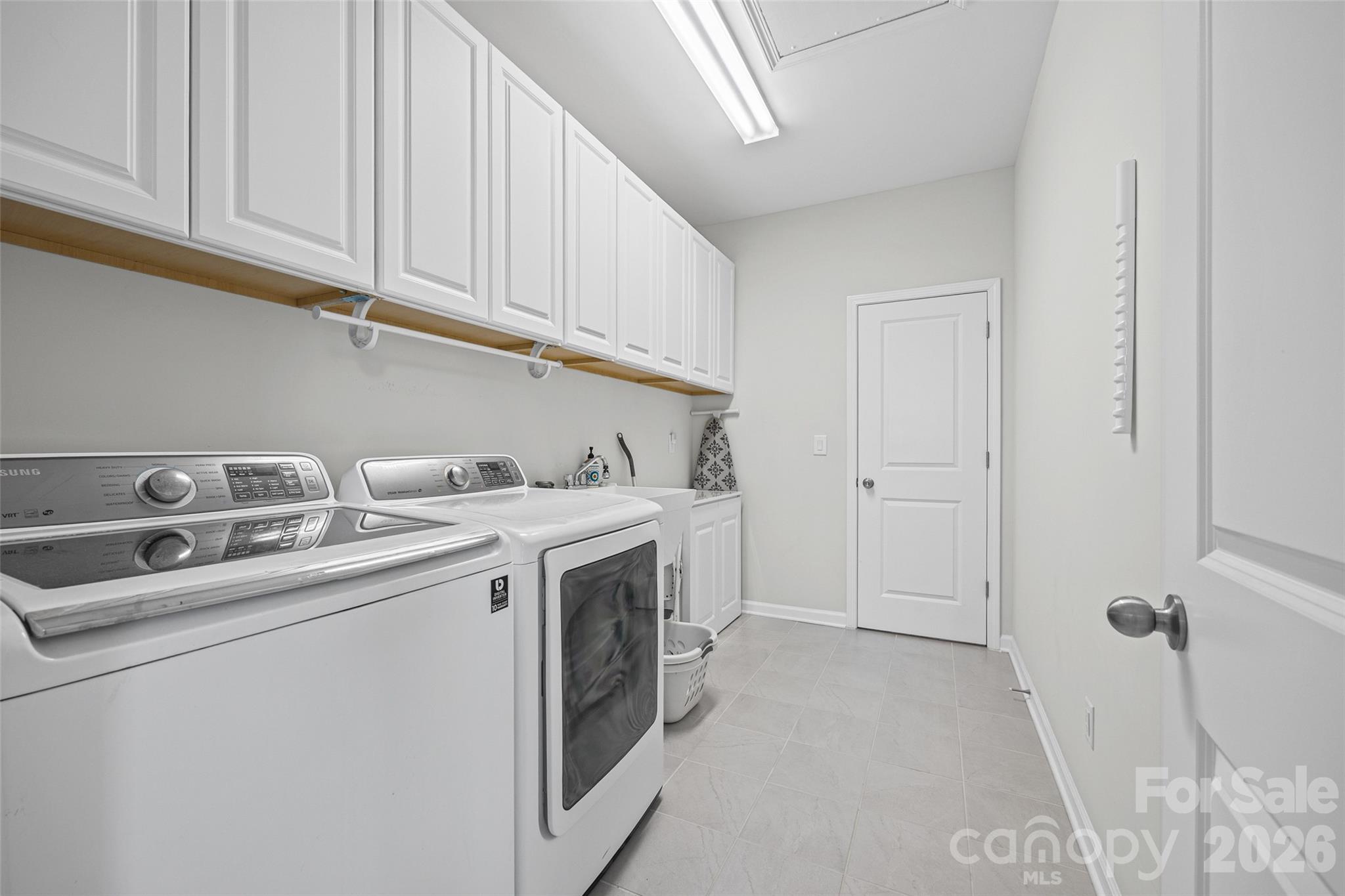 4050 Brandywine Terrace — Lancaster