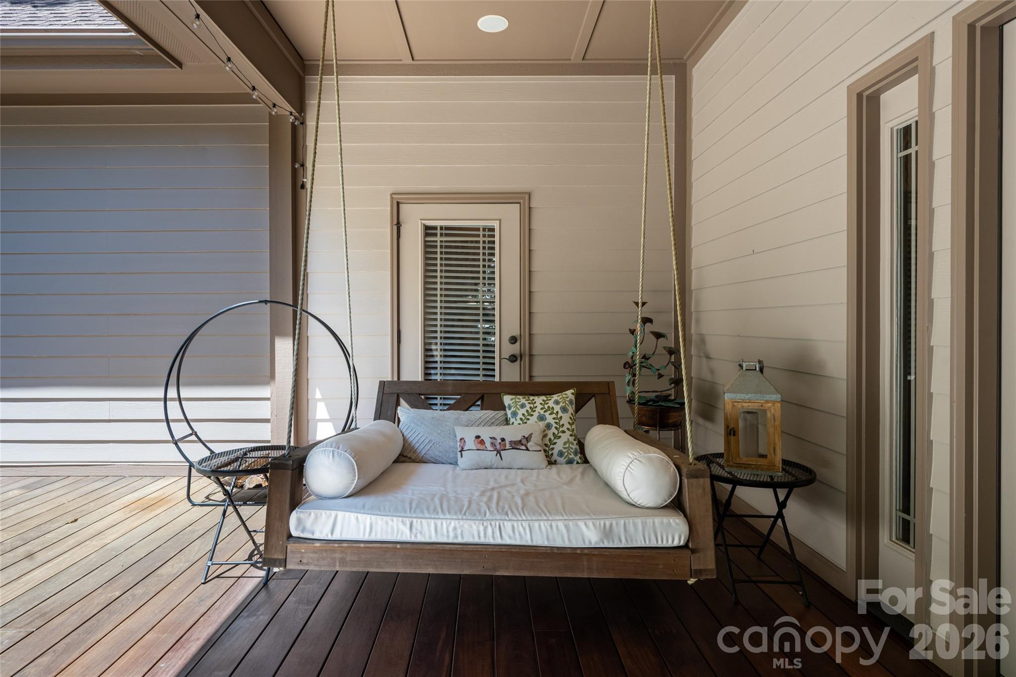 170 Cape Martin Circle — Hendersonville