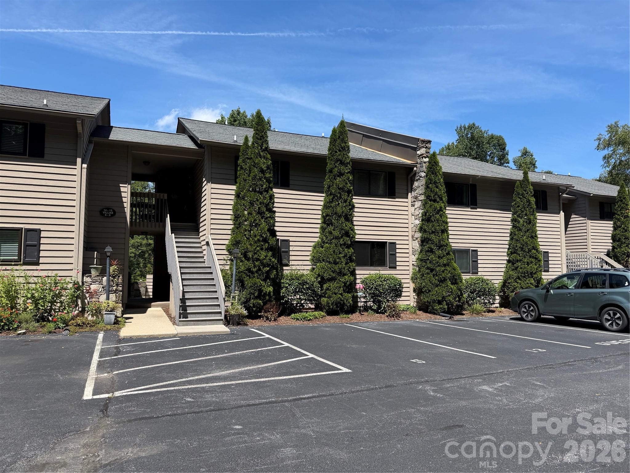 47 Lake Drive #K 5 — Laurel Park