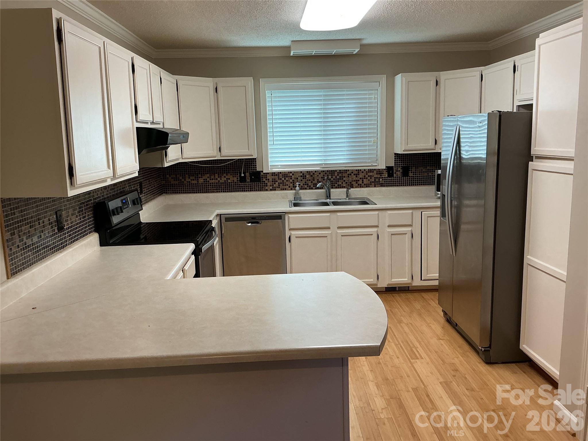 47 Lake Drive #K 5 — Laurel Park