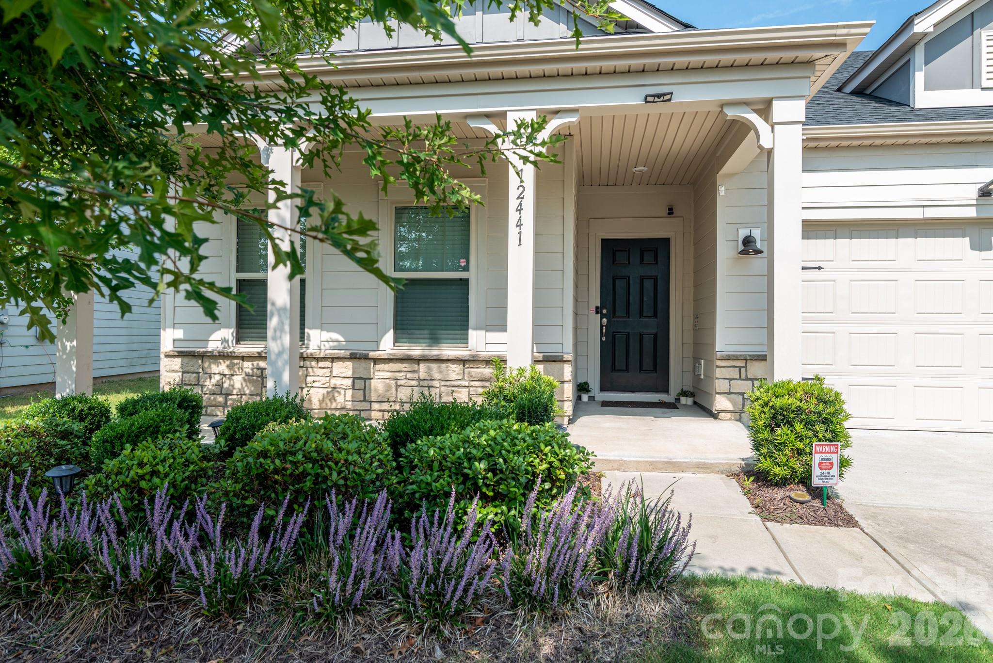 12441 Stoneybrook Station Parkway — Huntersville