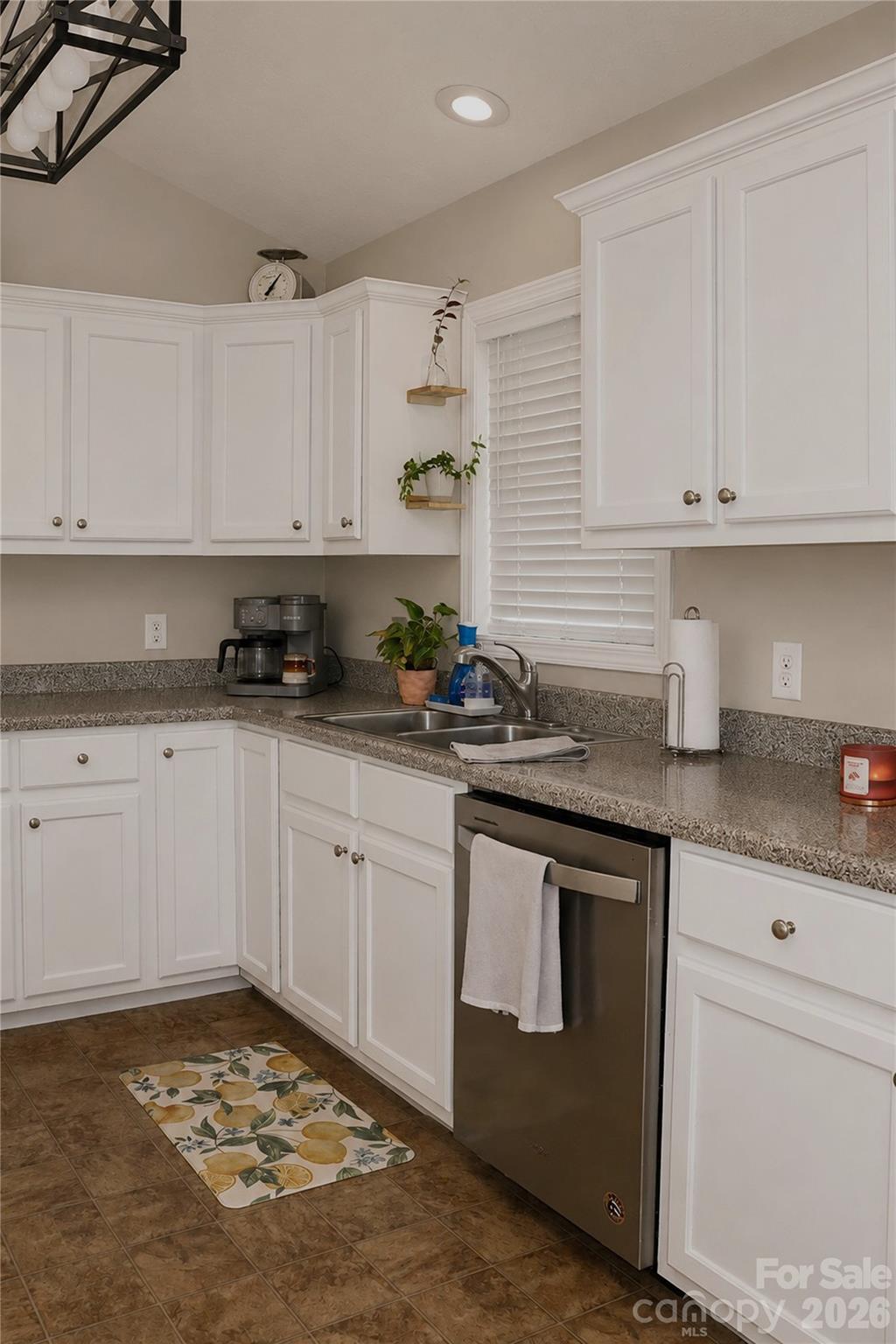 2135 Olde Farm Road SE — Hudson