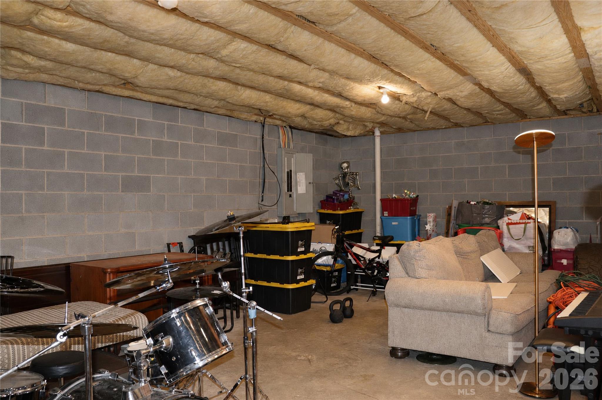 2135 Olde Farm Road SE — Hudson