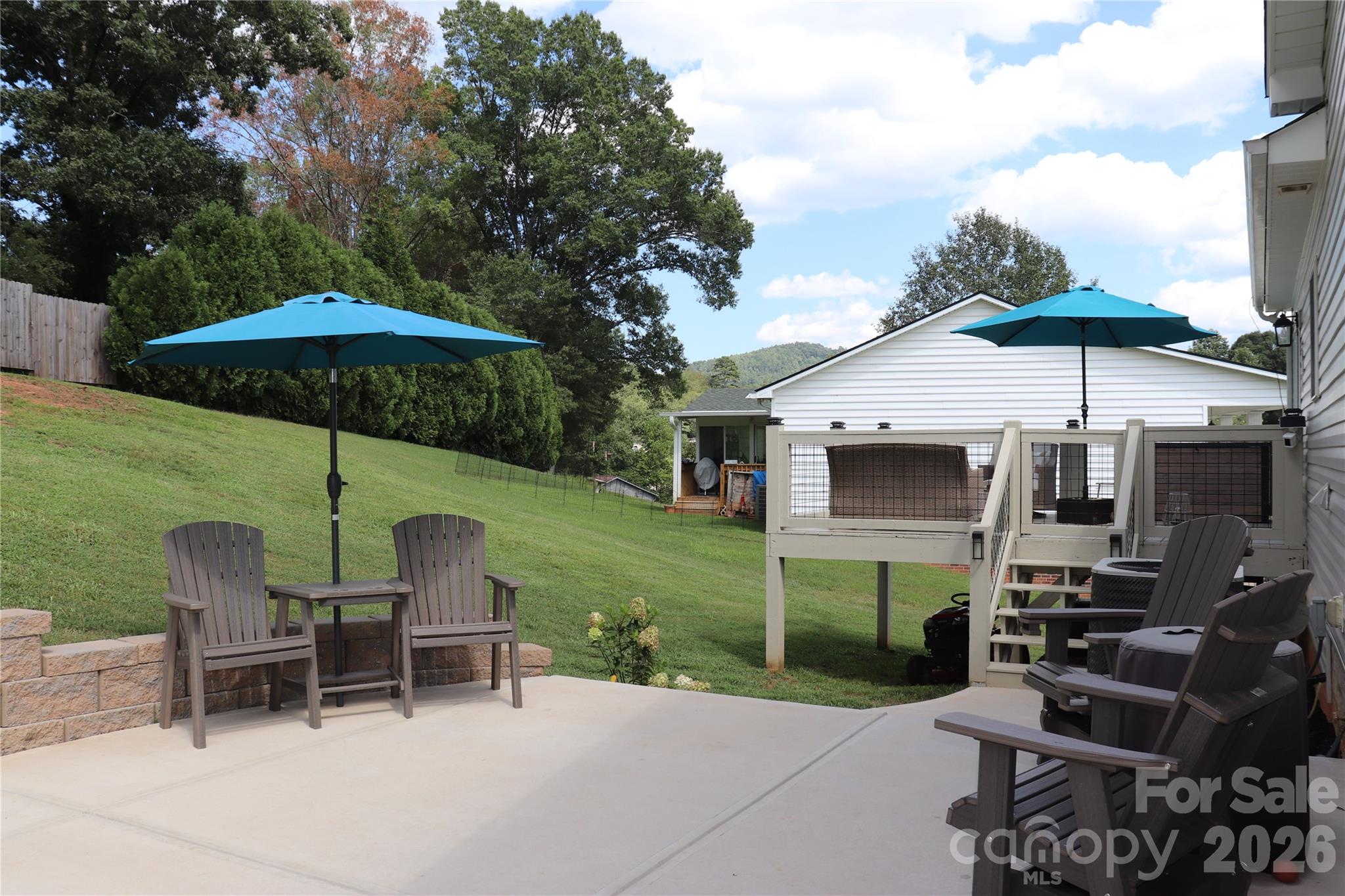 2135 Olde Farm Road SE — Hudson