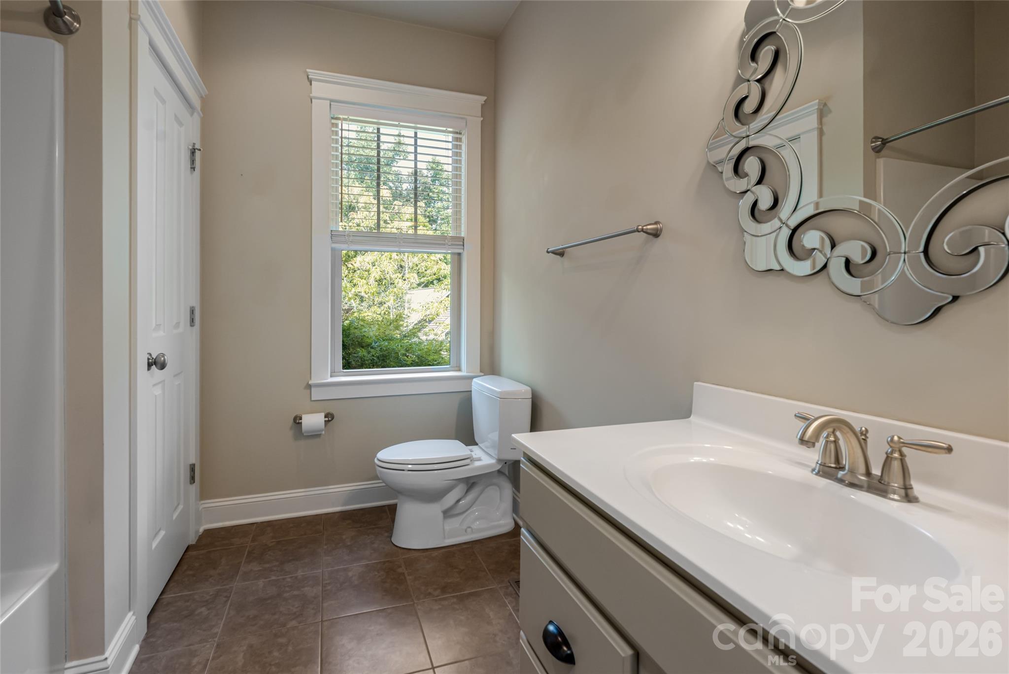22 Sparkle Dun Drive — Biltmore Lake