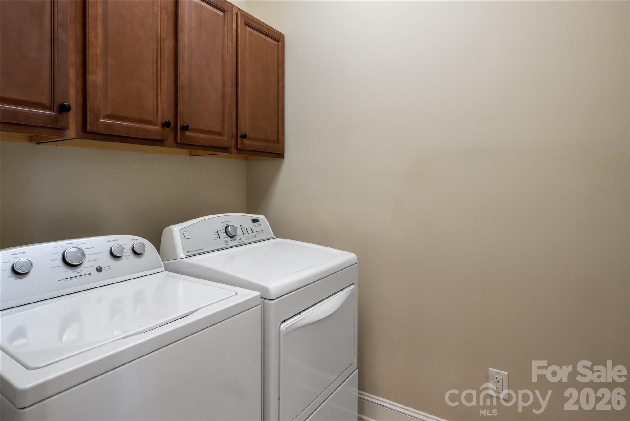 22 Sparkle Dun Drive — Biltmore Lake