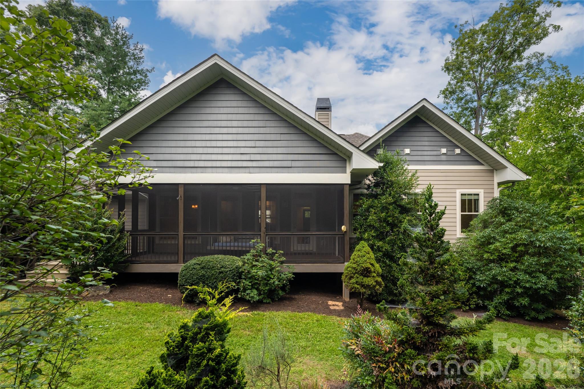 22 Sparkle Dun Drive — Biltmore Lake