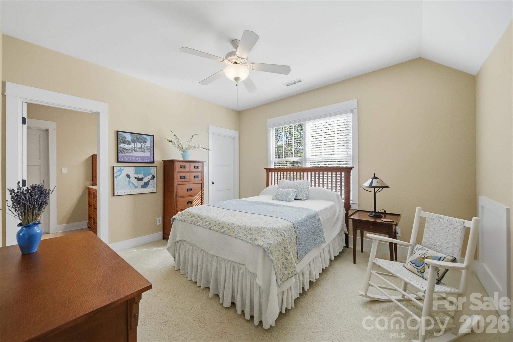 2748 Trent Drive NE — Conover
