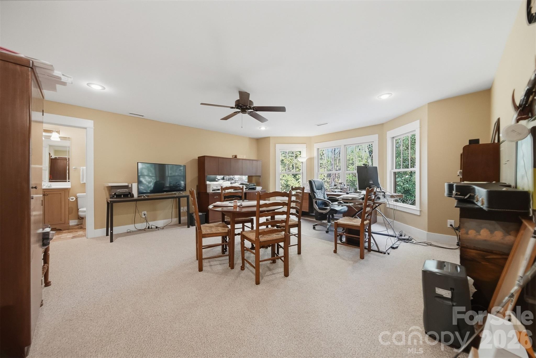 2748 Trent Drive NE — Conover