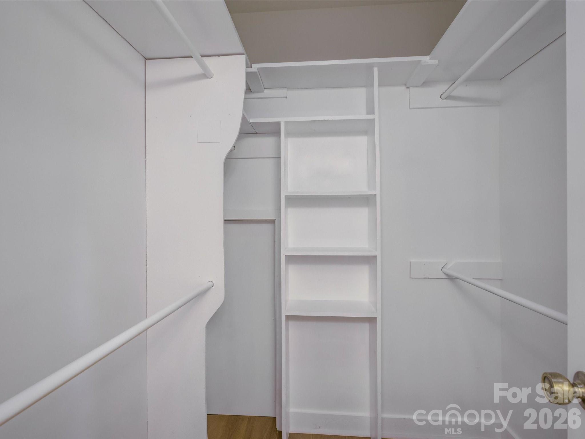 8407 Pompano Road — Harrisburg