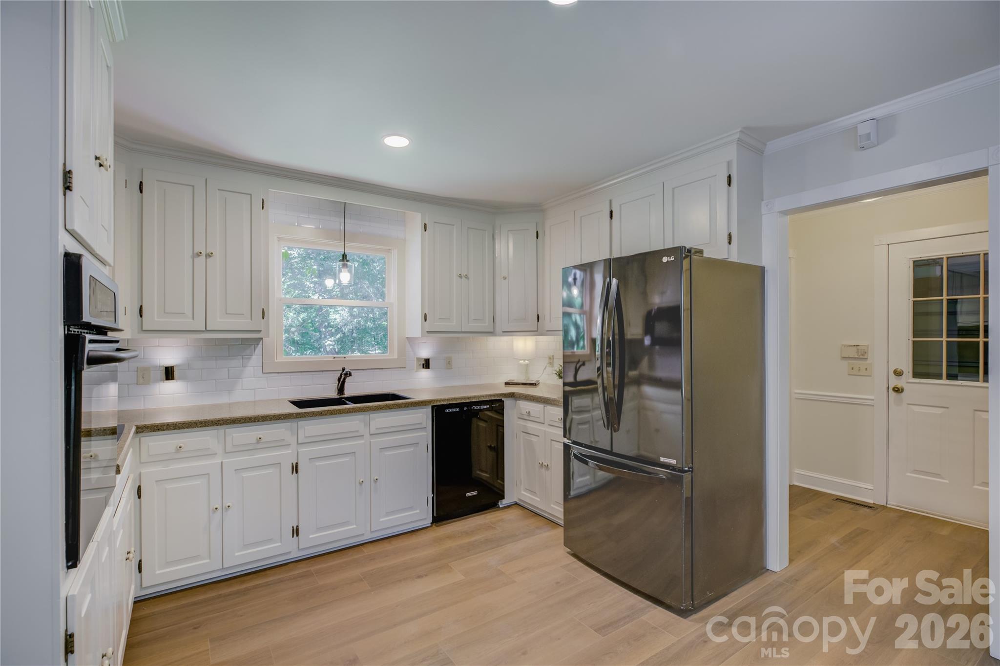 8407 Pompano Road — Harrisburg