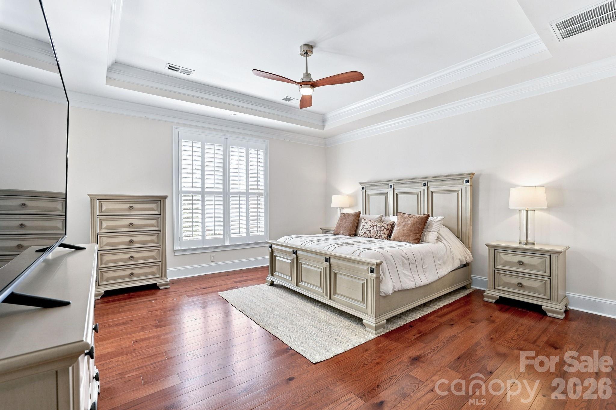 6831 Louisburg Square Lane — Charlotte