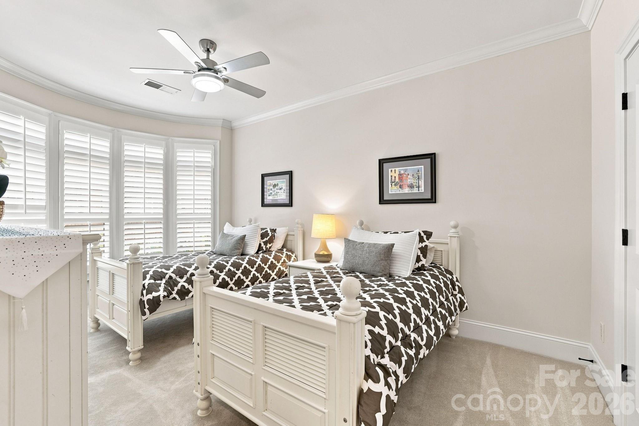 6831 Louisburg Square Lane — Charlotte