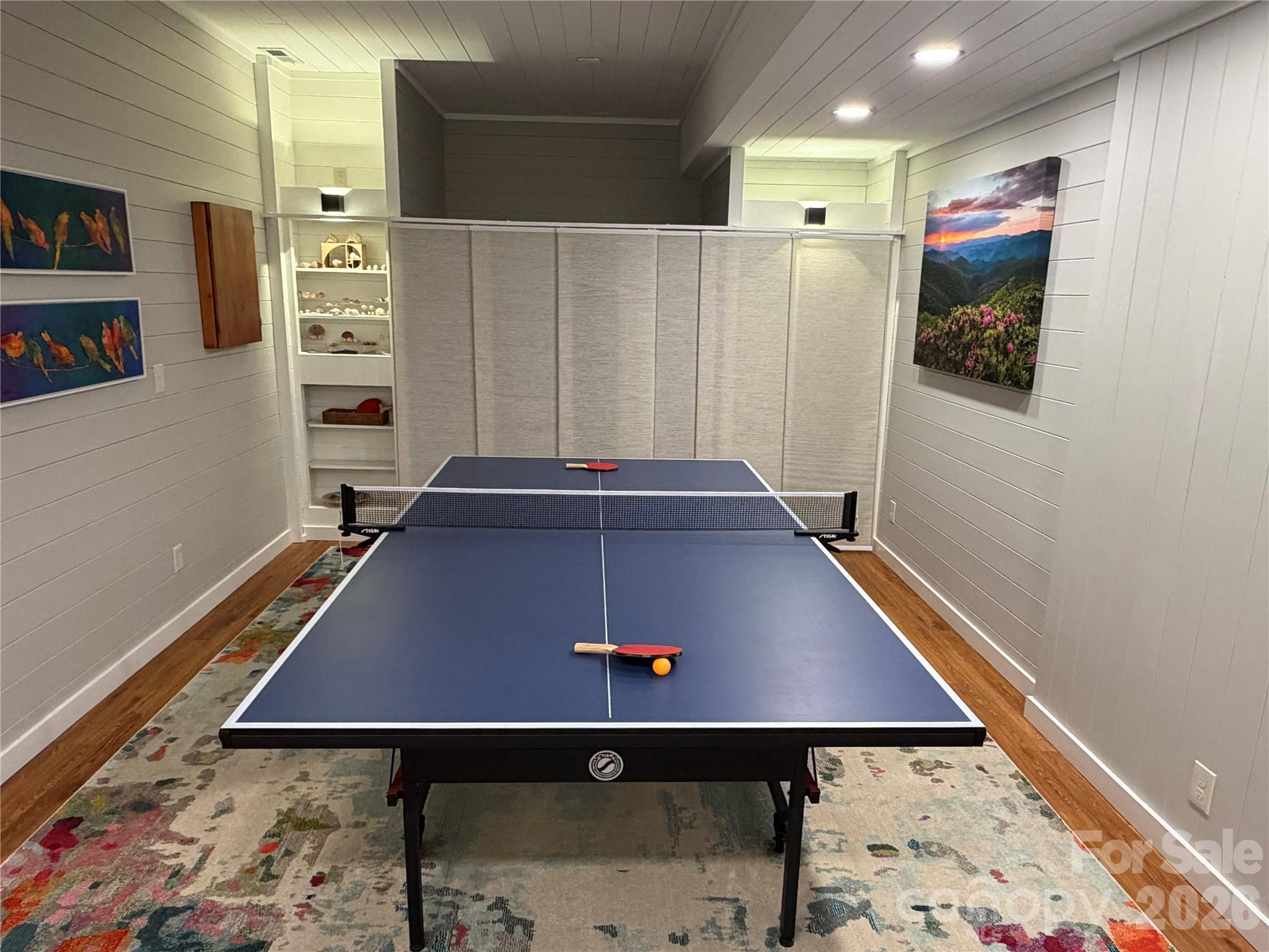 600 Tanglewood Lane — Saluda