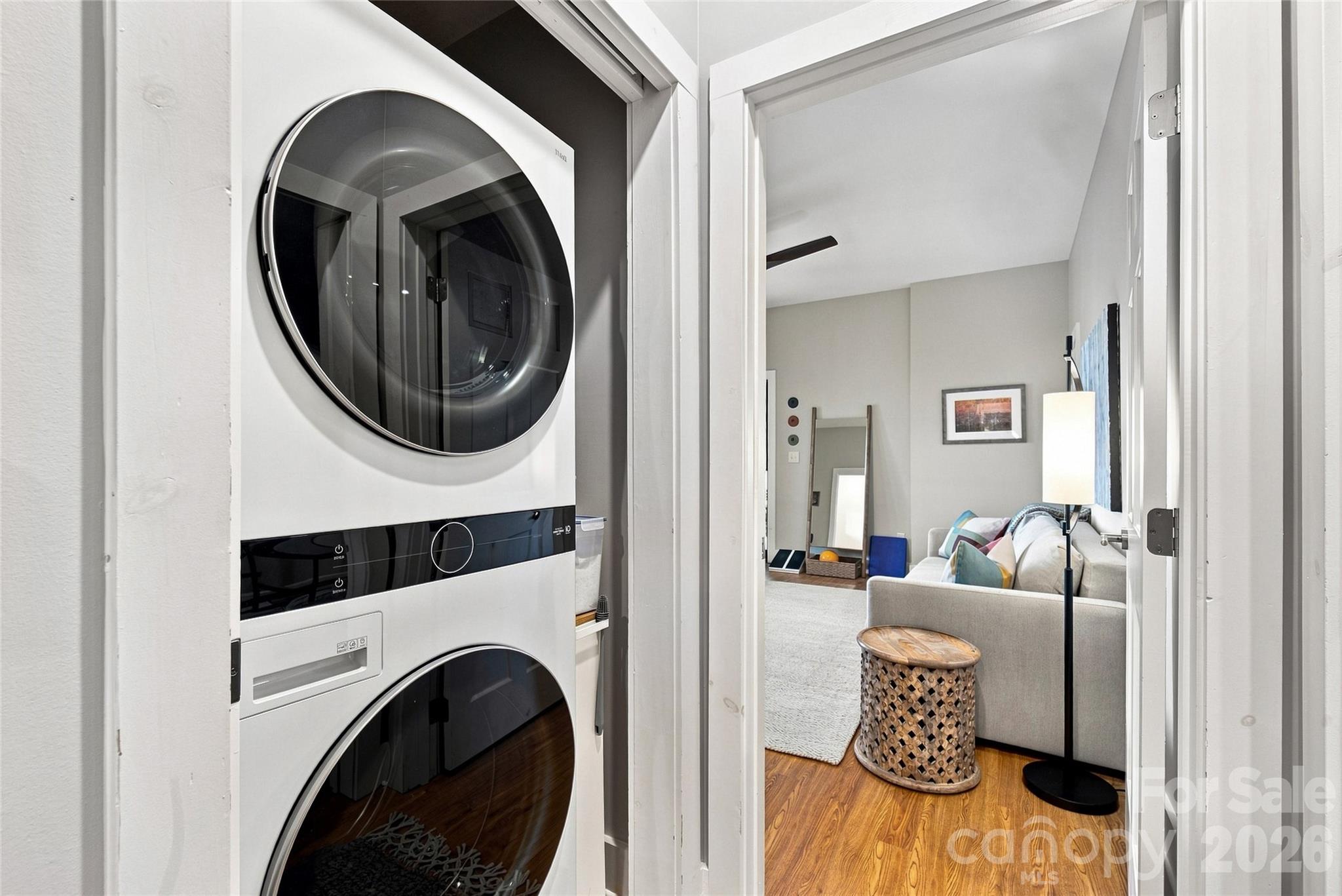 600 Tanglewood Lane — Saluda