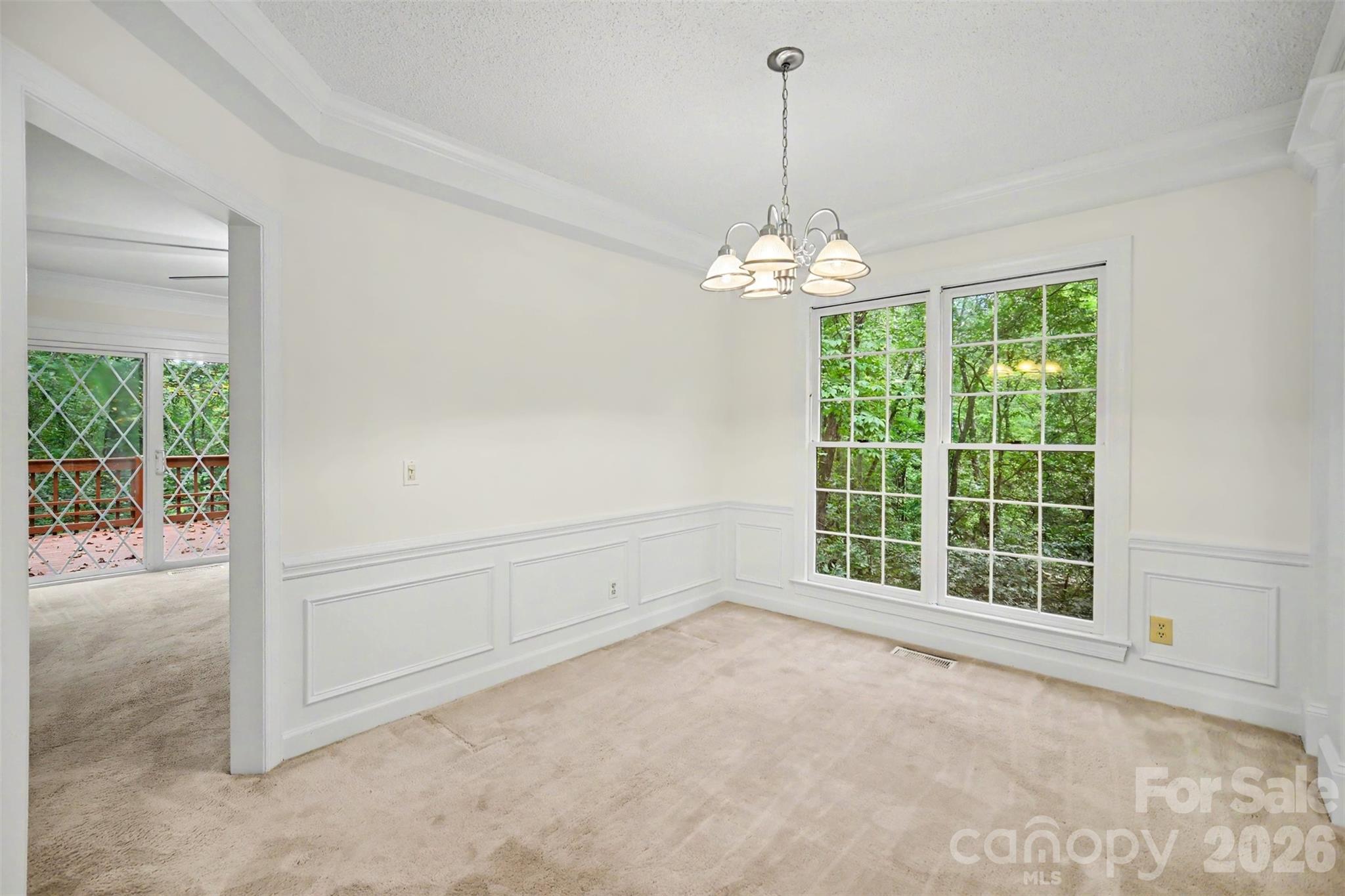 8401 Tatebrook Lane — Huntersville