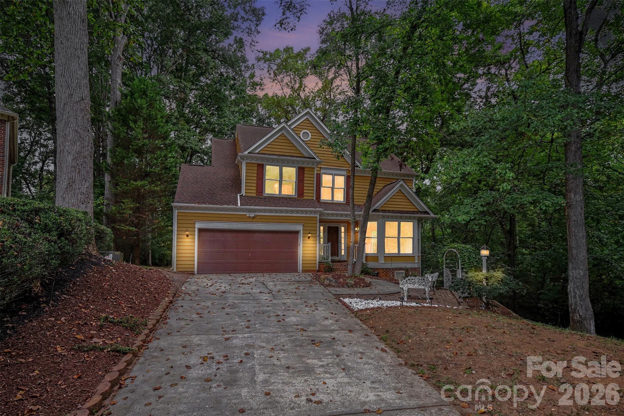 8401 Tatebrook Lane — Huntersville