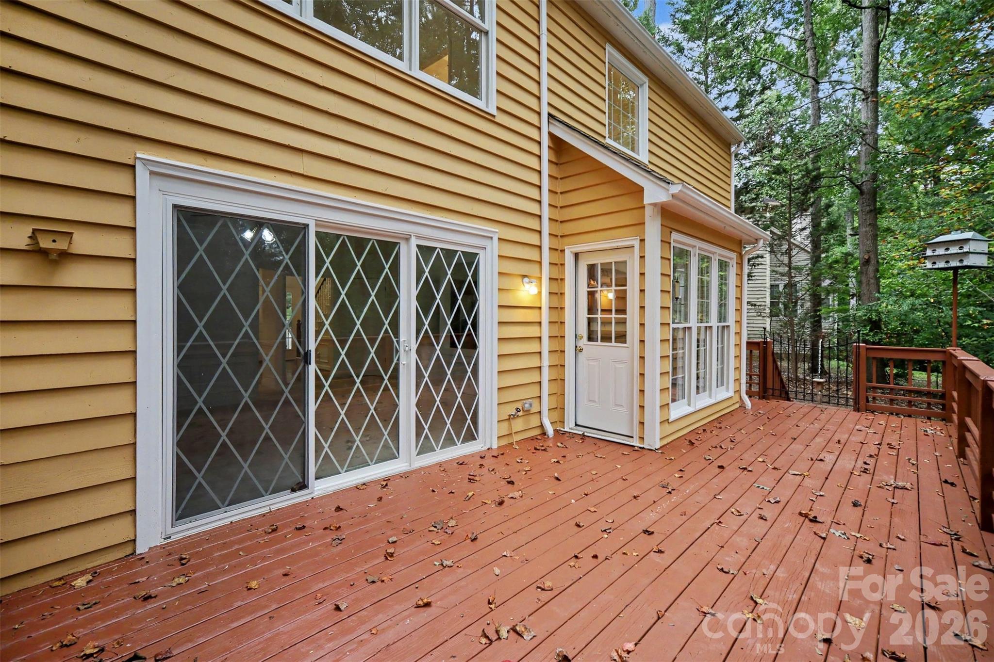 8401 Tatebrook Lane — Huntersville