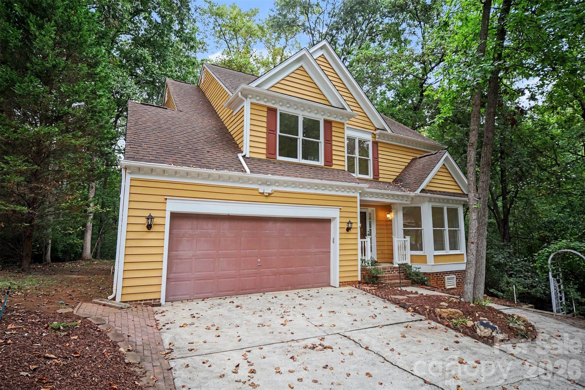 8401 Tatebrook Lane — Huntersville