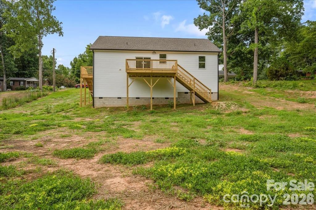 126 Aspen Street — Yadkinville