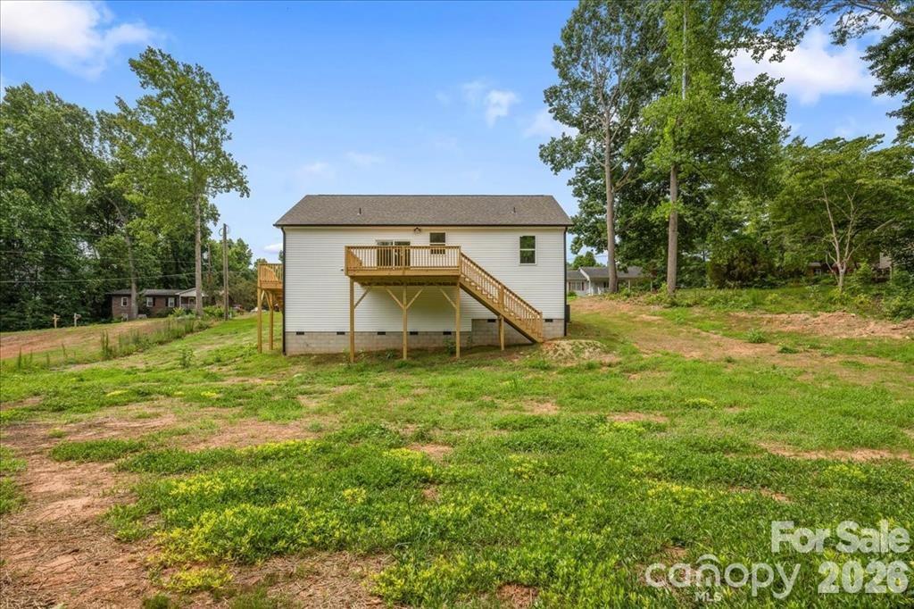 126 Aspen Street — Yadkinville