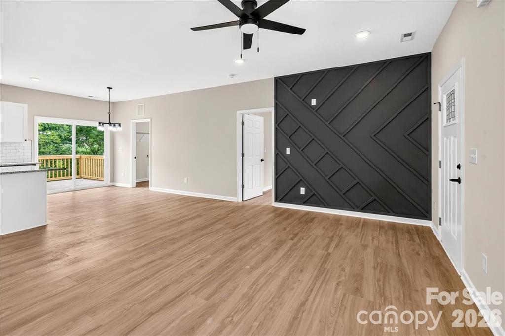 126 Aspen Street — Yadkinville