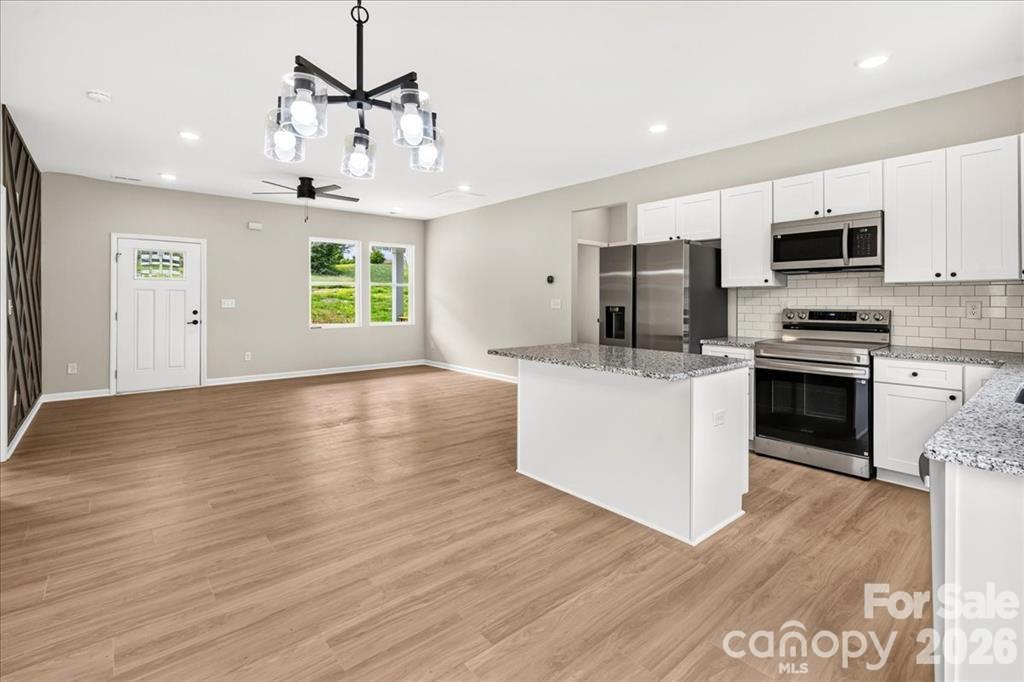 126 Aspen Street — Yadkinville