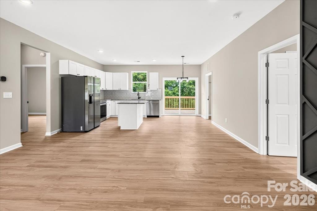 126 Aspen Street — Yadkinville