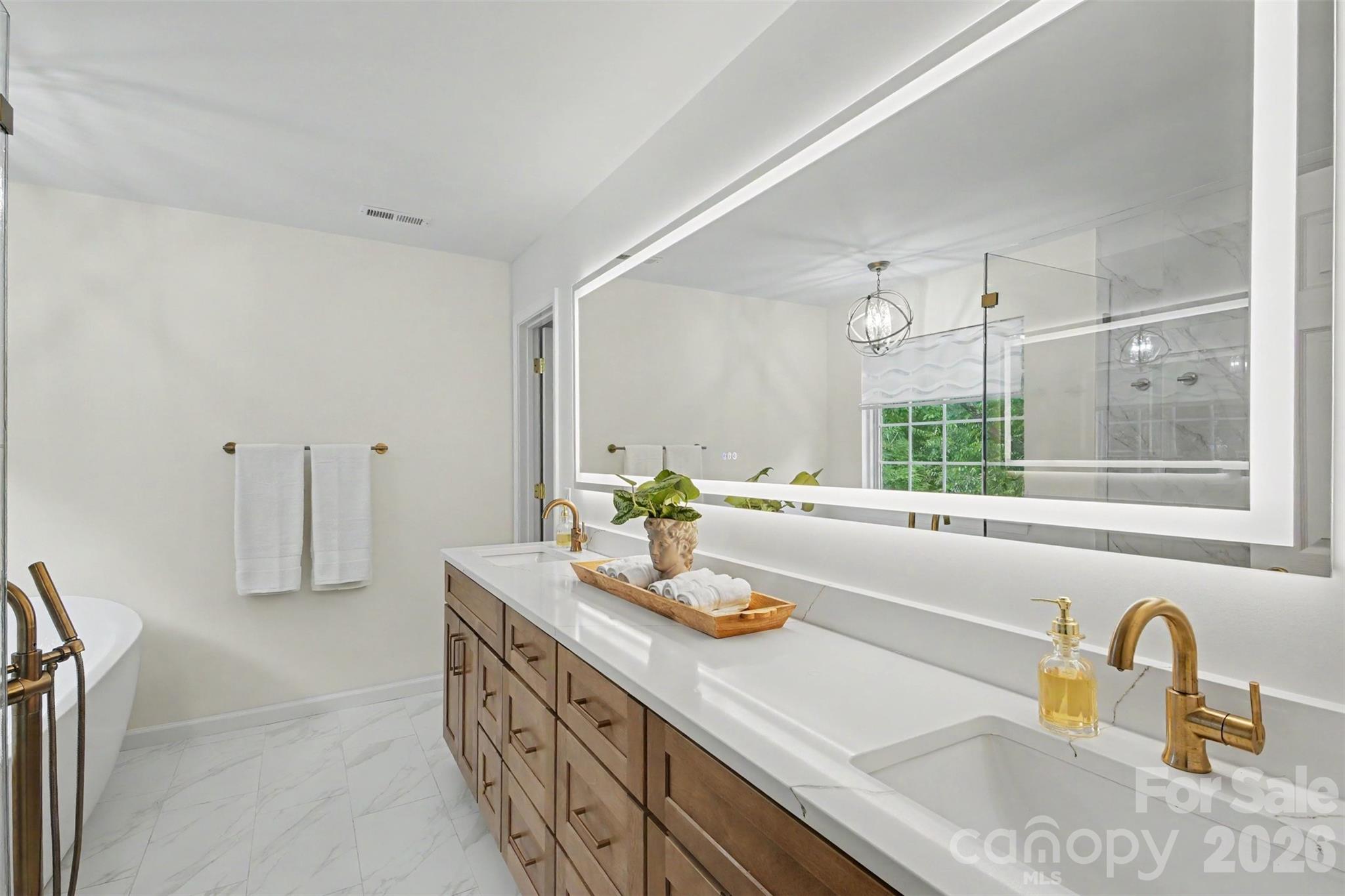 9303 Brentfield Road — Huntersville