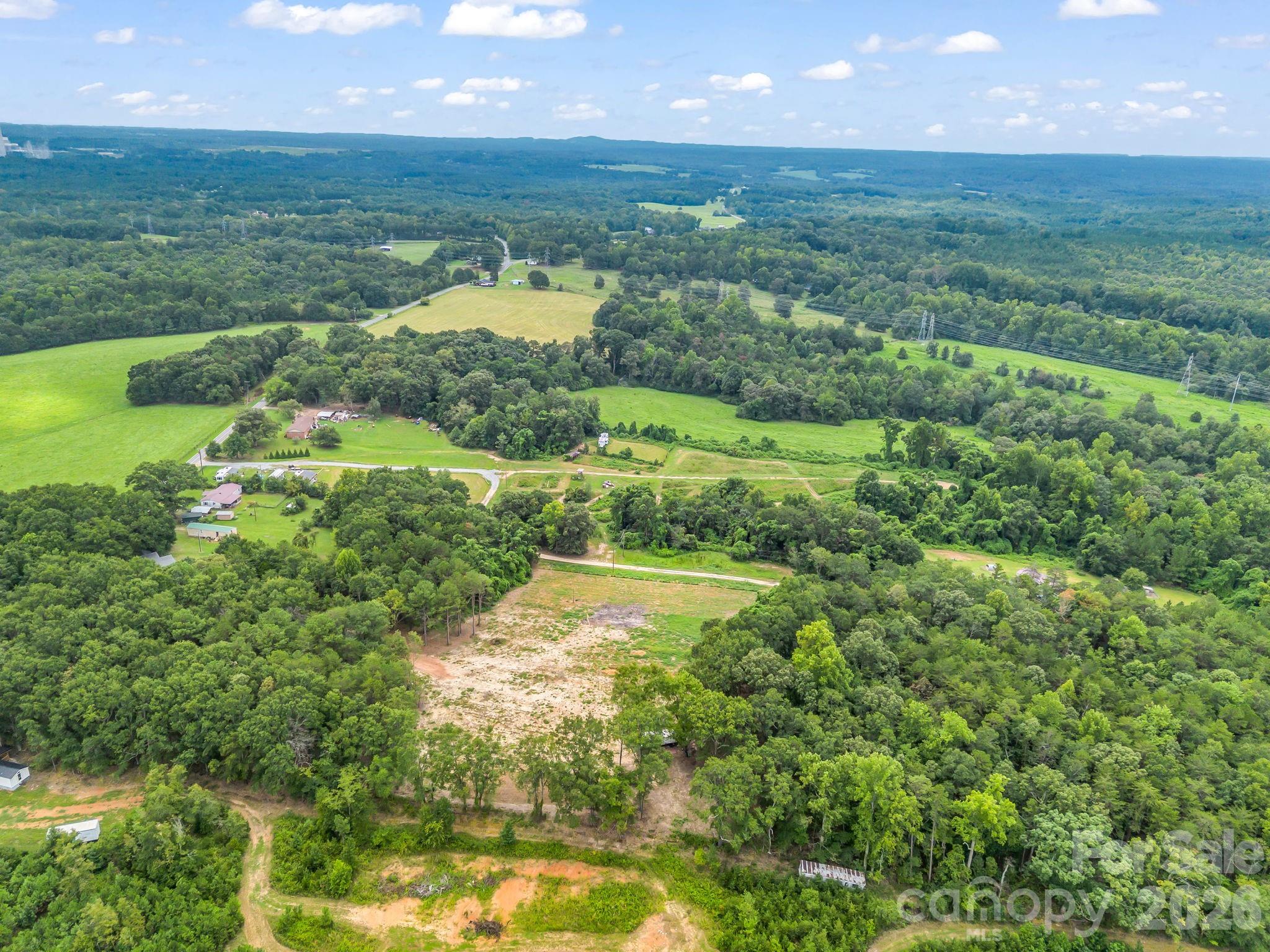 588 Hog Pen Branch Road — Mooresboro
