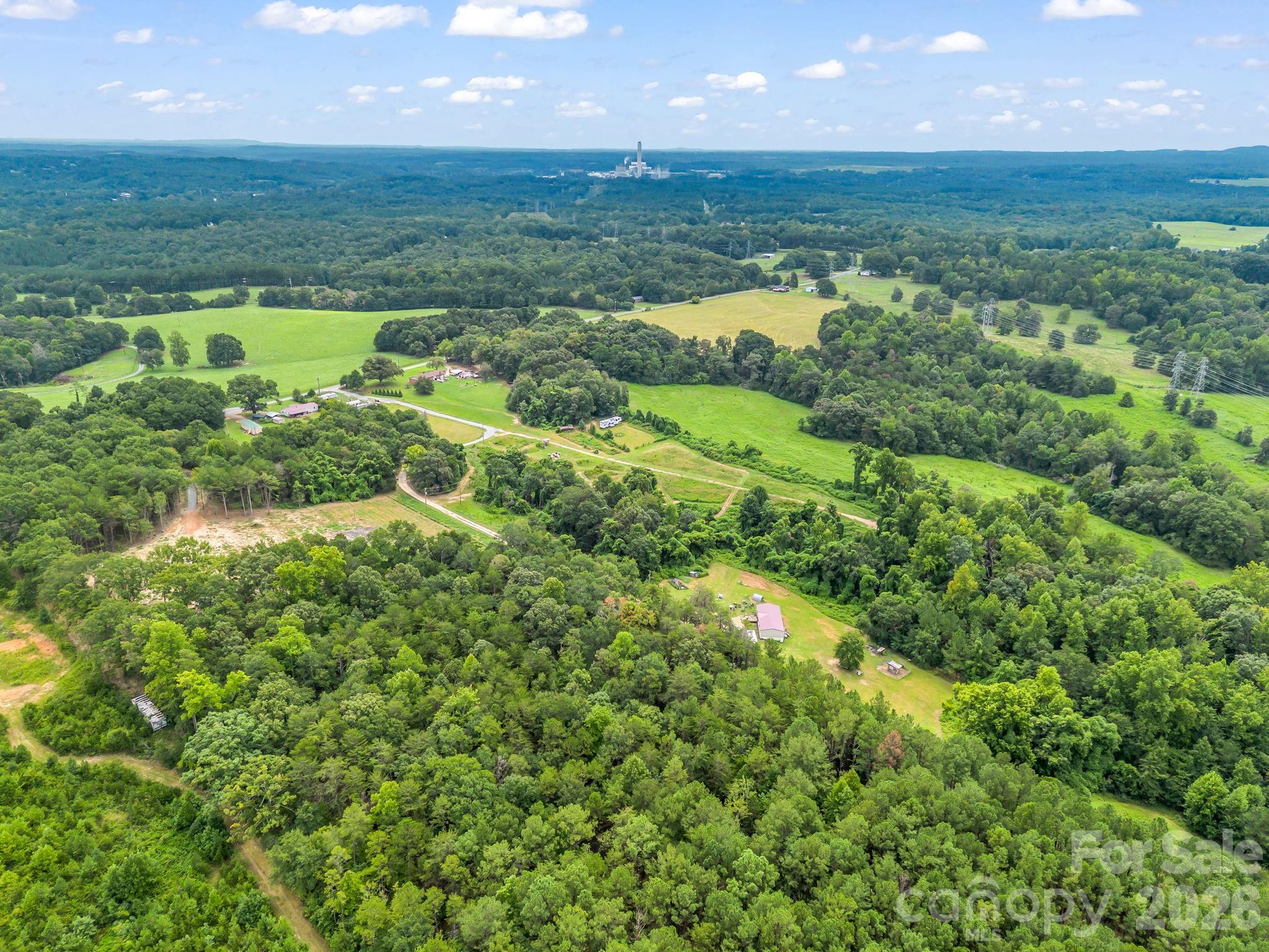 588 Hog Pen Branch Road — Mooresboro