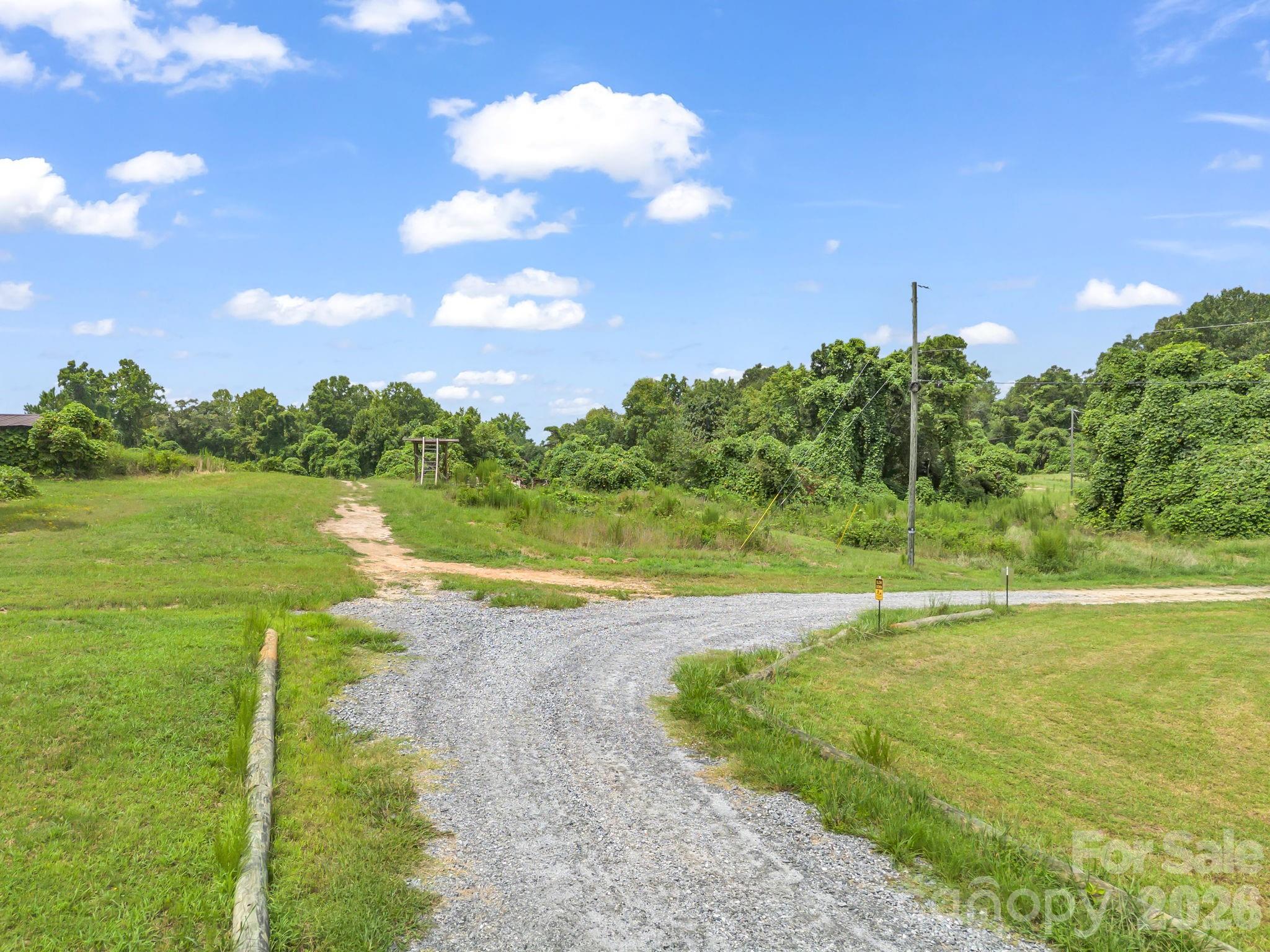 588 Hog Pen Branch Road — Mooresboro