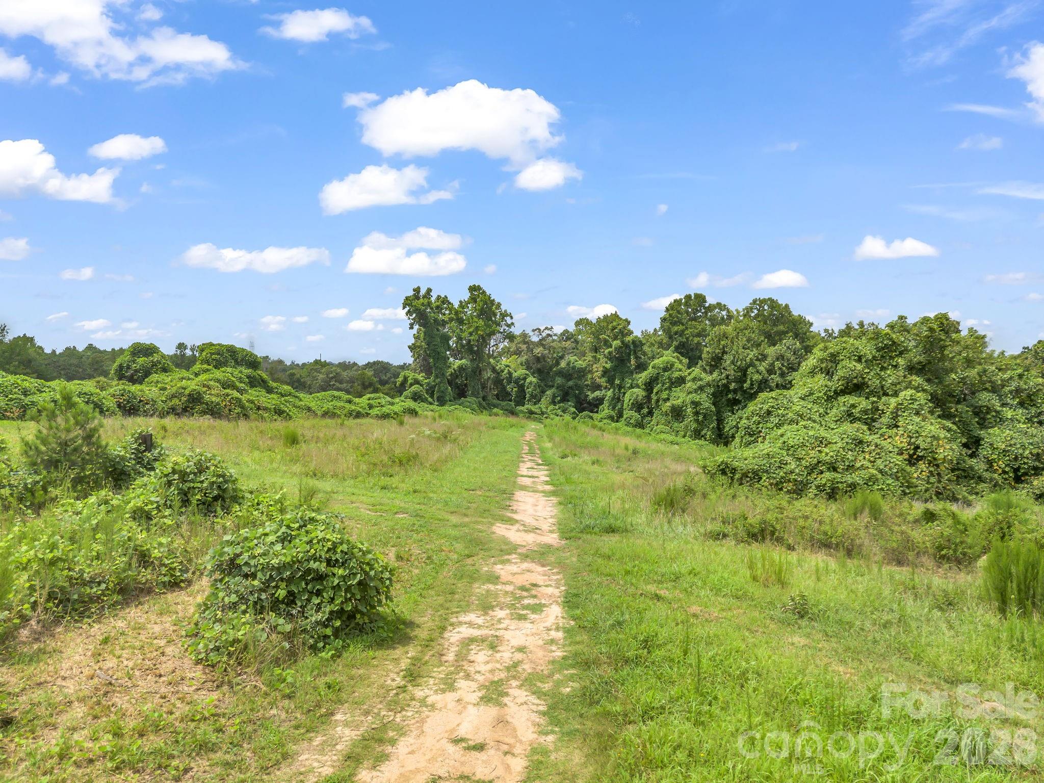 588 Hog Pen Branch Road — Mooresboro