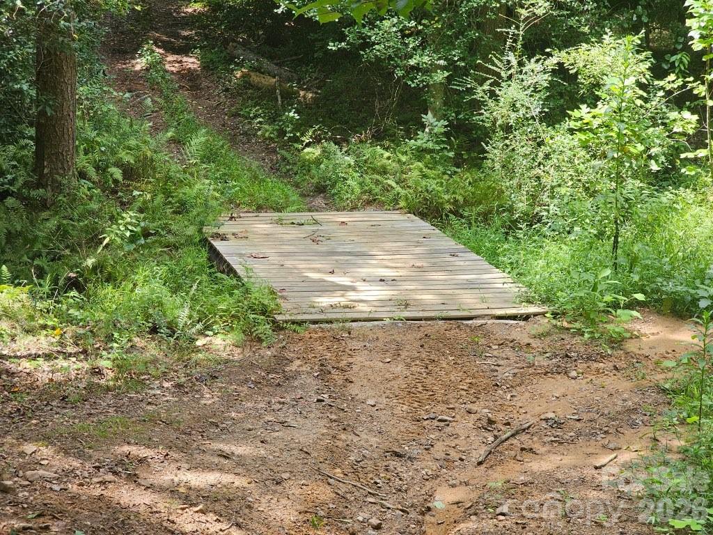588 Hog Pen Branch Road — Mooresboro