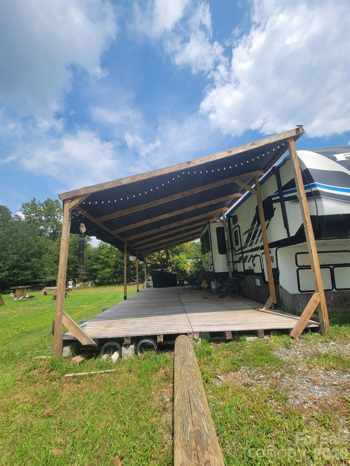 588 Hog Pen Branch Road — Mooresboro