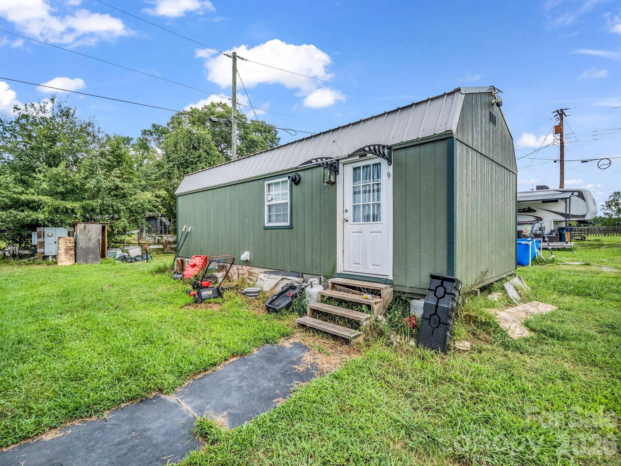588 Hog Pen Branch Road — Mooresboro