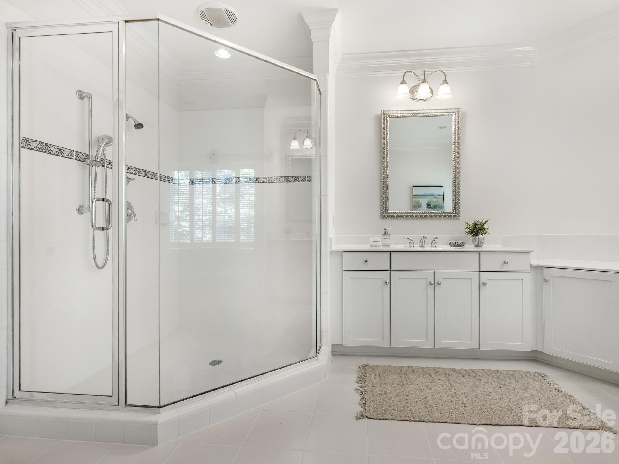 221 Crownsgate Court — Charlotte