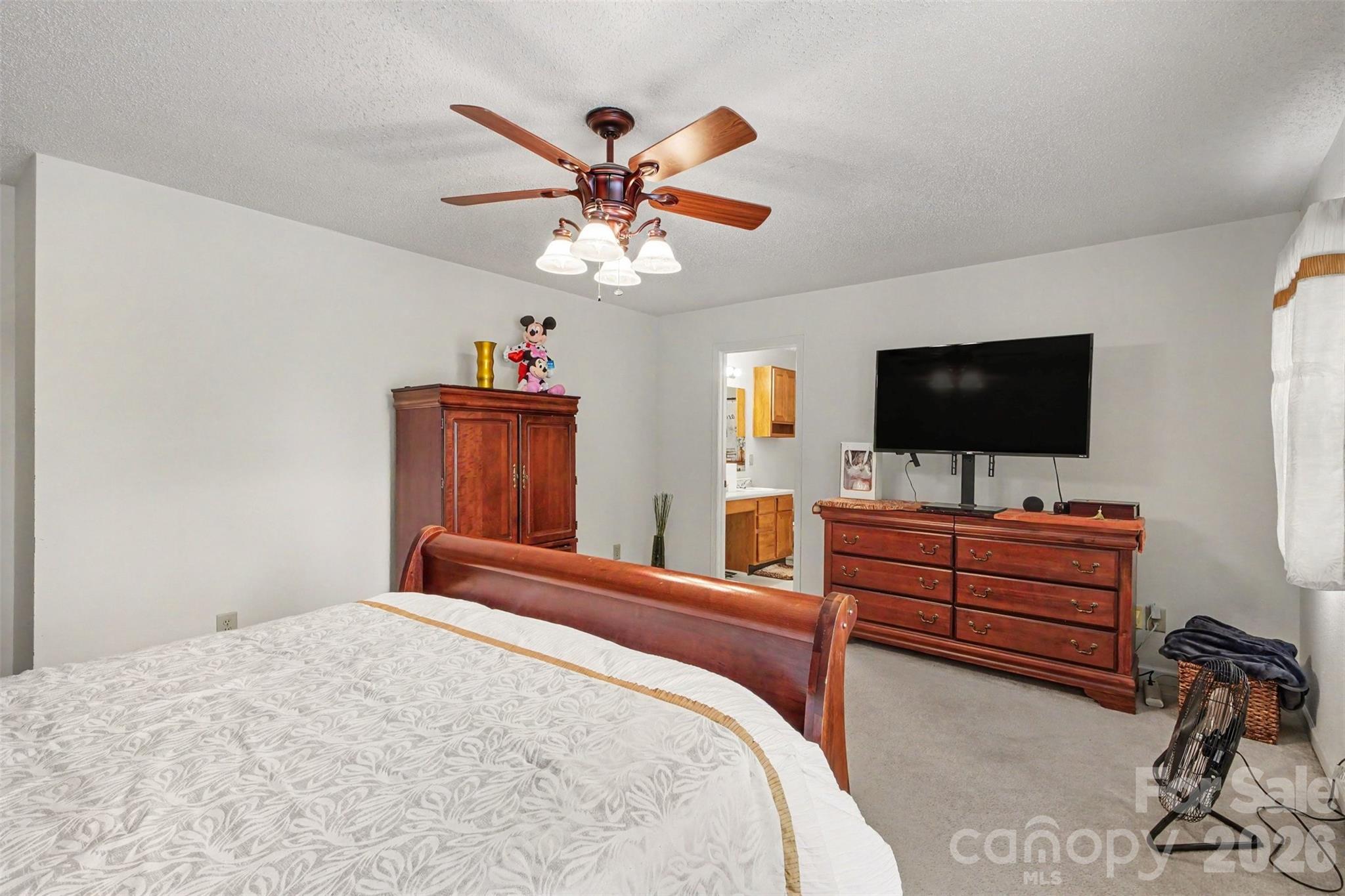 8602 Panglemont Drive — Charlotte