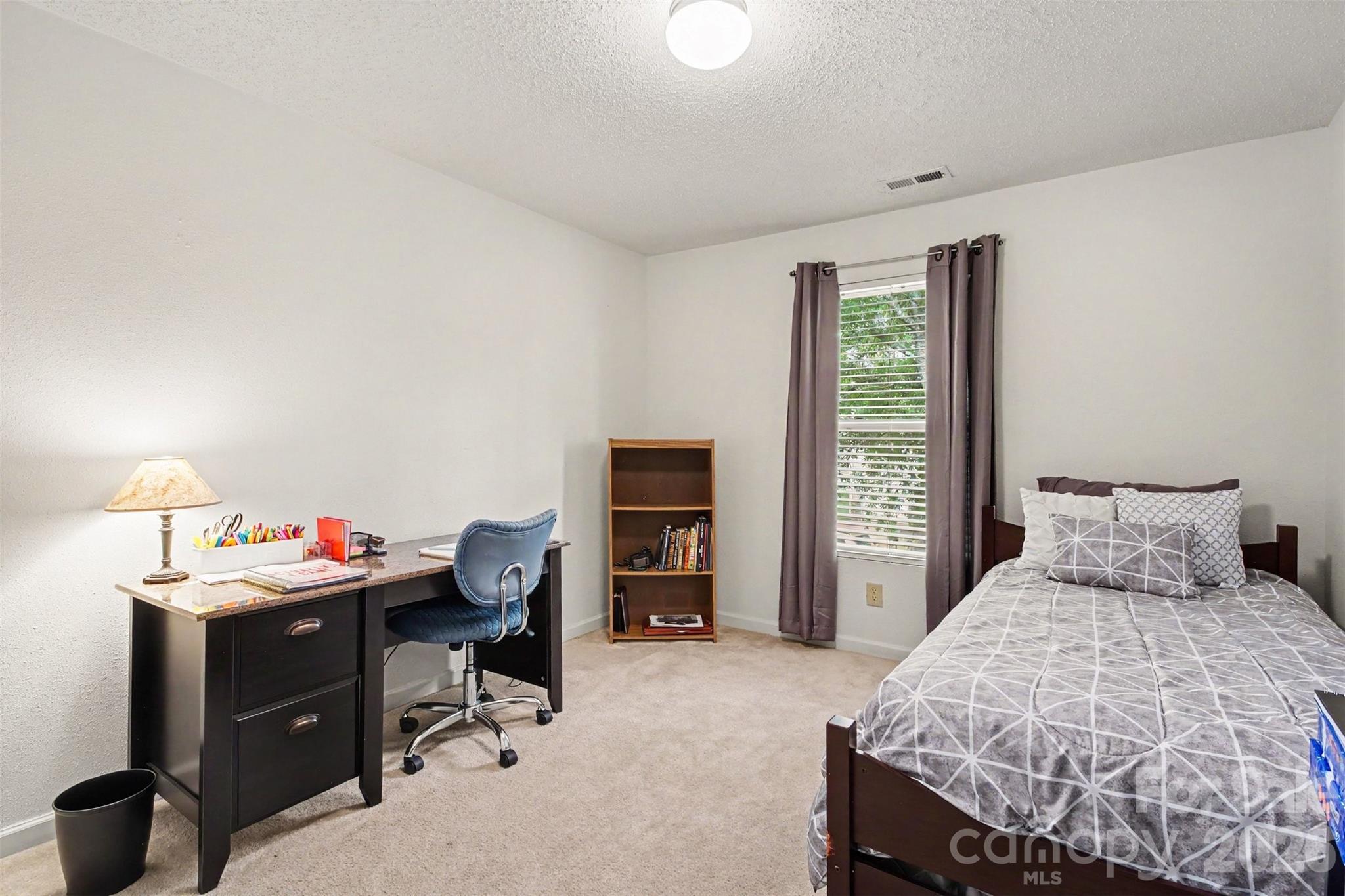 8602 Panglemont Drive — Charlotte