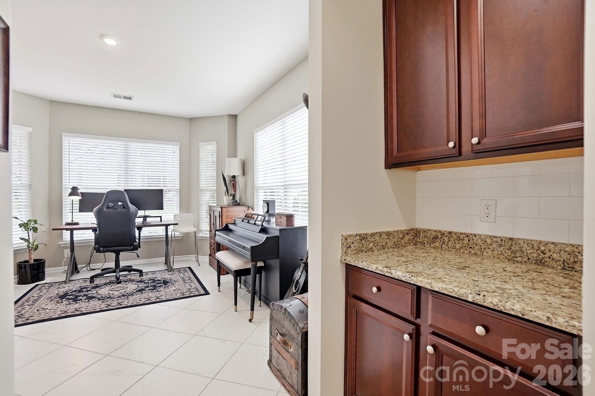 10933 Stone Trail Road — Charlotte