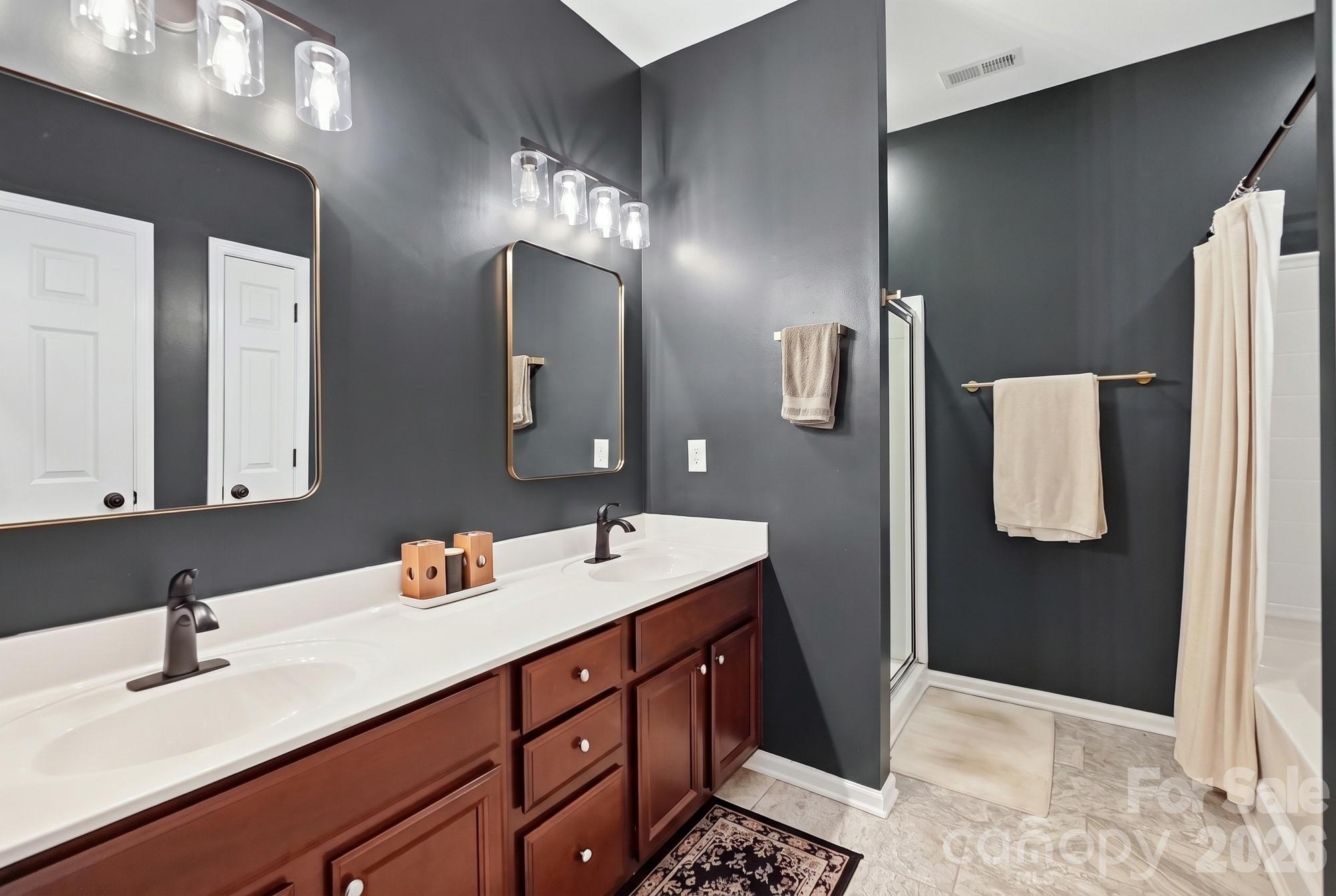 10933 Stone Trail Road — Charlotte